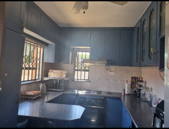 3 BEDROOM HOUSE FOR SALE IN FAIRLEIGH